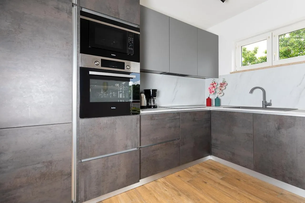 Apartment Dolly Completely Renovated 2023 Rovinj Croatia