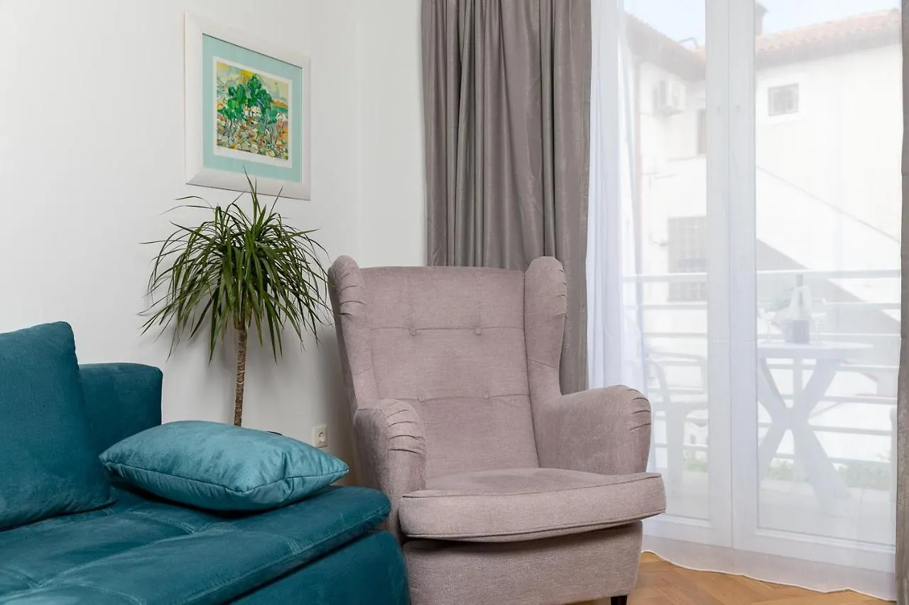 Apartment Dolly Completely Renovated 2023 Rovinj 0*,  Croatia